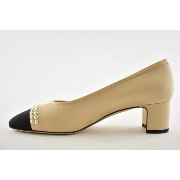 Chanel 20P Beige Lambskin Leather Black CC Pearl Sandal Low Block Heel Pump 37 - Picture 9 of 12
